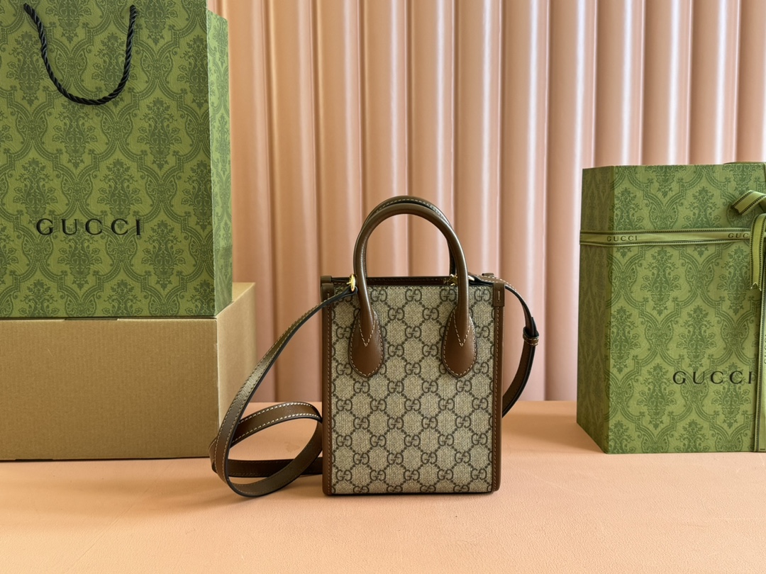 Gucci Satchel Bags